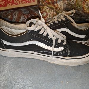 Black Vans